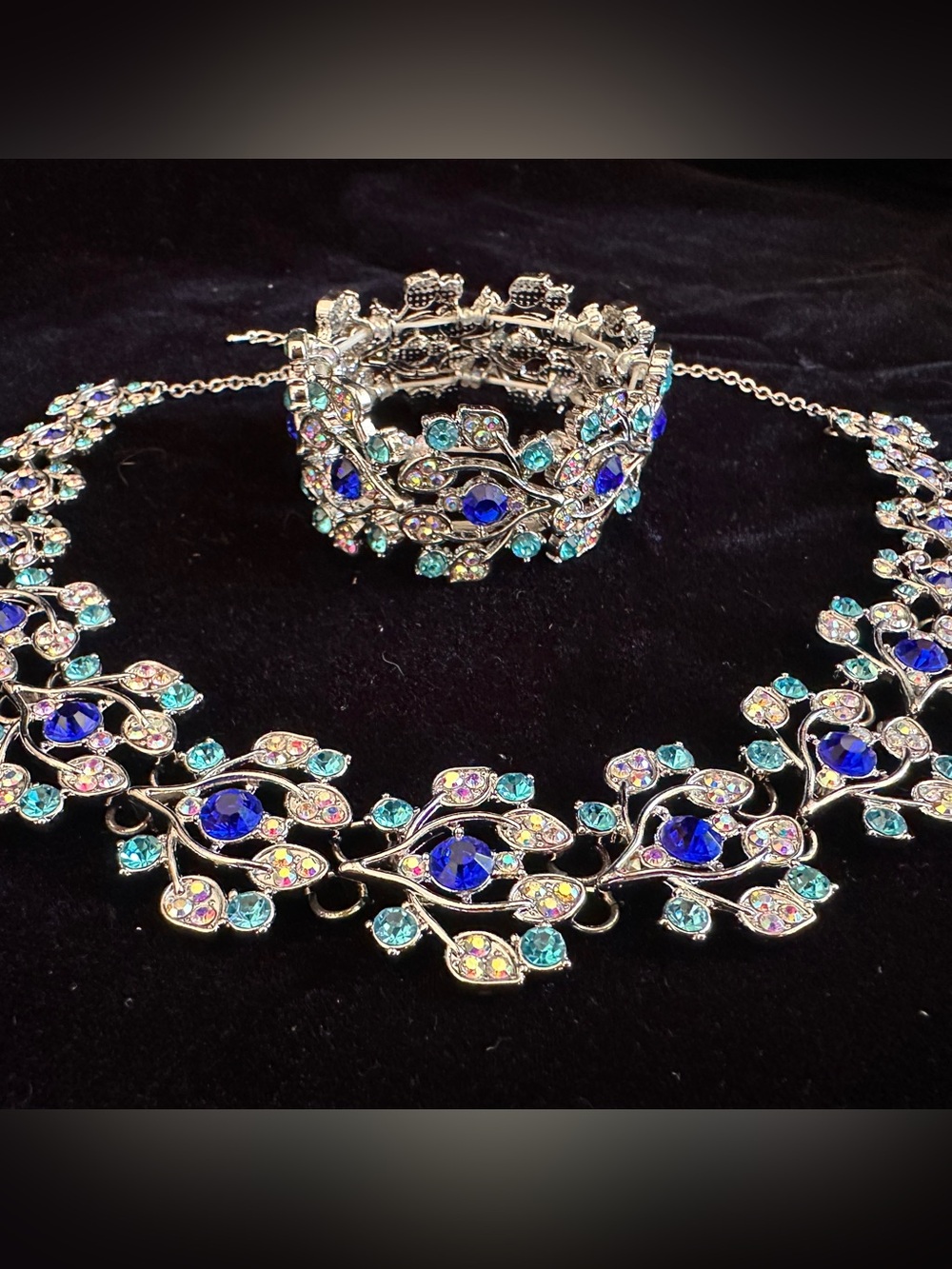 Danbury Mint Blue Crystal Floral Statement Necklace and Bracelet Set
